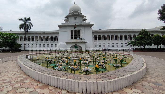 ‘অনুমতি ছাড়া গ্রেপ্তার নয়’ নির্দেশনার বিরুদ্ধে রিট