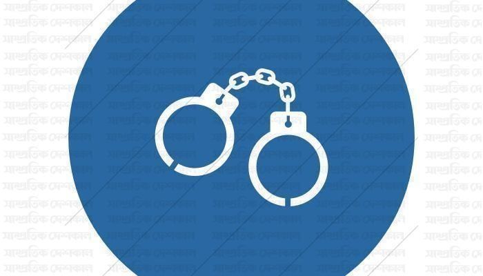 বিশেষ অভিযানে ২৪ ঘণ্টায় গ্রেপ্তার ১৬৪২