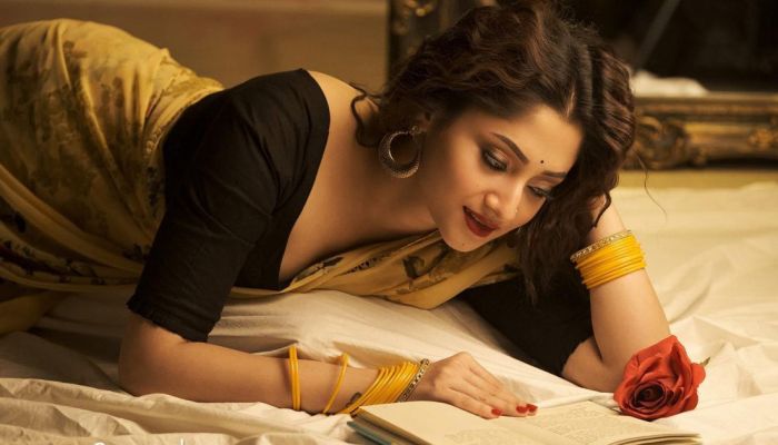 এই নিকৃষ্টদের তুমি ধ্বংস করে দাও প্রভু : পূজা চেরি 