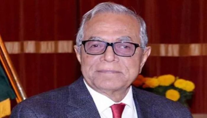 দেশ ছেড়েছেন আবদুল হামিদ