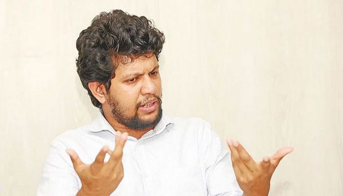 পুরাতন দ্বিদলীয় বন্দোবস্ত টিকে গেছে: উপদেষ্টা মাহফুজ