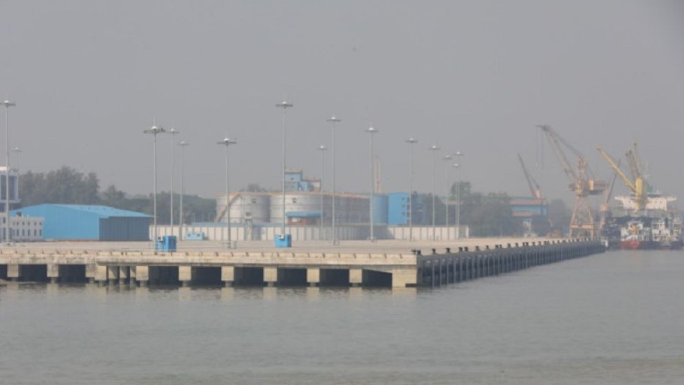 চট্টগ্রাম বন্দরে বিদেশি কোম্পানি ভিড়েছে আগেও, আন্দোলনও নতুন না