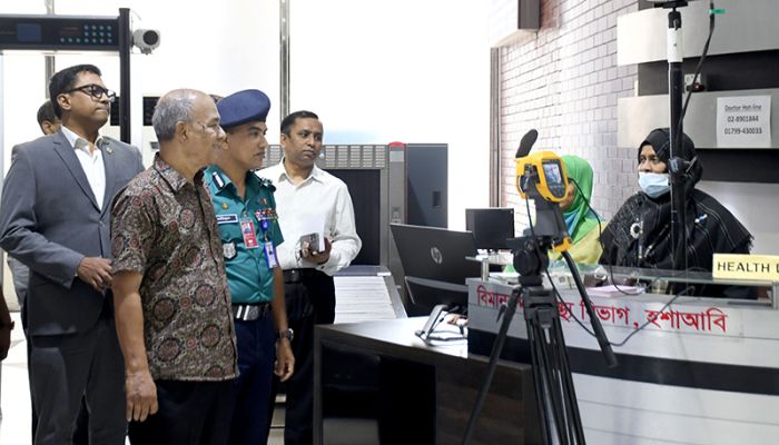হামিদ যাওয়ার তৃতীয় দিনে বিদেশ ভ্রমণের ‘পদ্ধতি জানলেন’ স্বরাষ্ট্র উপদেষ্টা