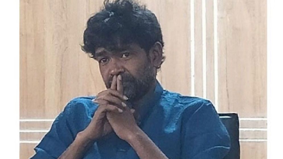 ‘প্রধান উপদেষ্টাকেও হেয় করা হয়েছে’, শিক্ষক বরখাস্তের ব্যাখ্যায় সরকার