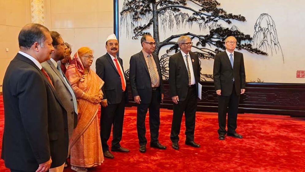ফখরুলের সঙ্গে চীনের কমিউনিস্ট পার্টির নেতার বৈঠক