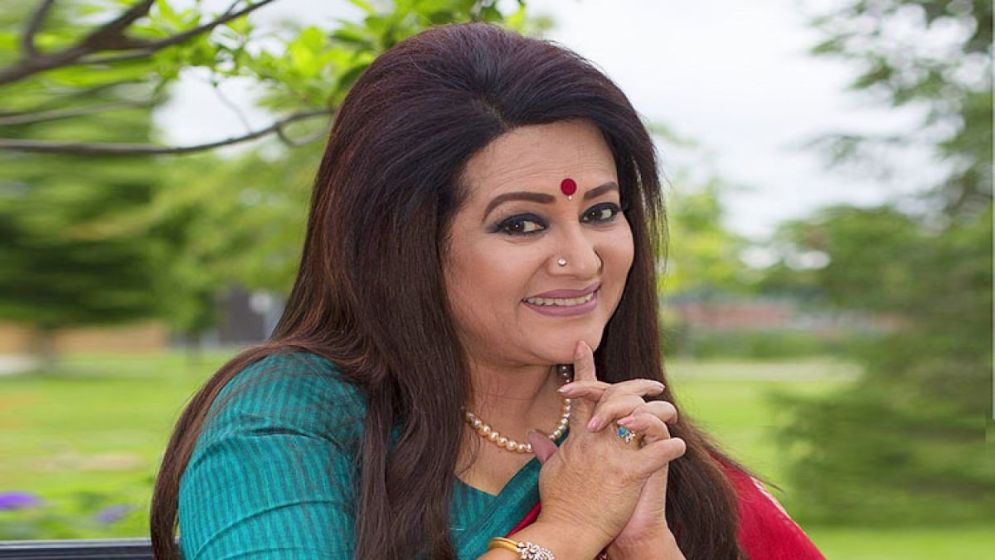 পর্দার আড়ালে ‘অনঙ্গ বউ’