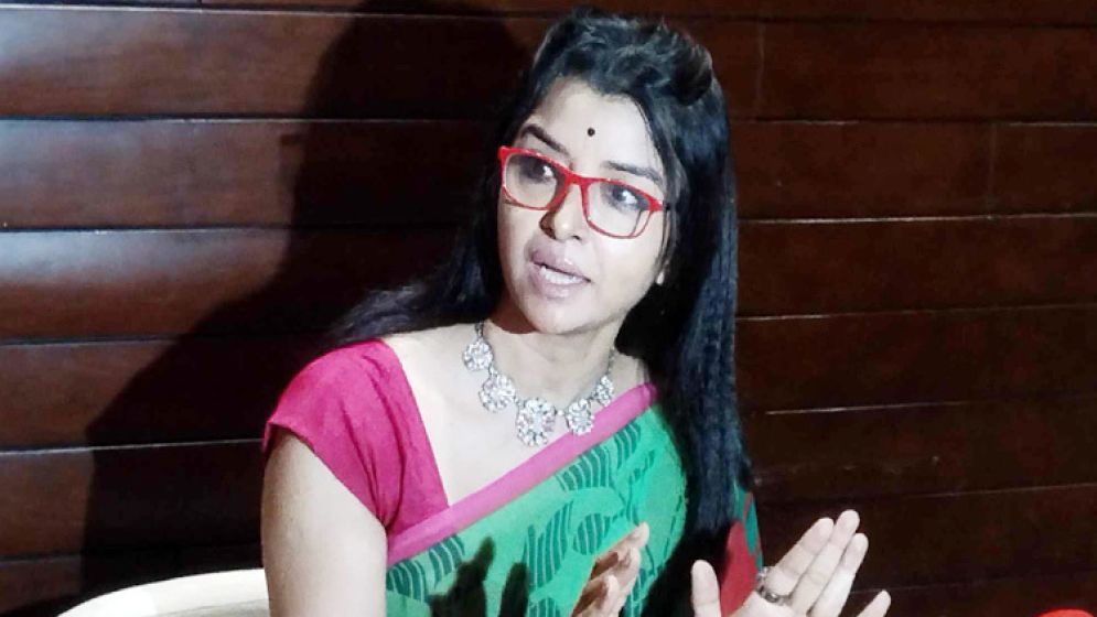 রাজনৈতিক টক শো উপস্থাপনার ইচ্ছা আছে