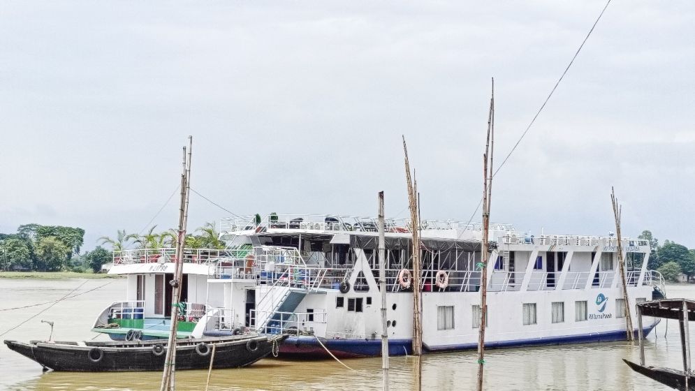 টাংগুয়ার হাওরের যত দুঃখ