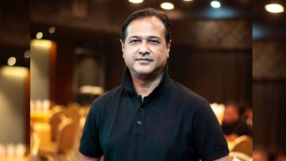 ১৭ বছর পর যুক্তরাষ্ট্রে আসিফ