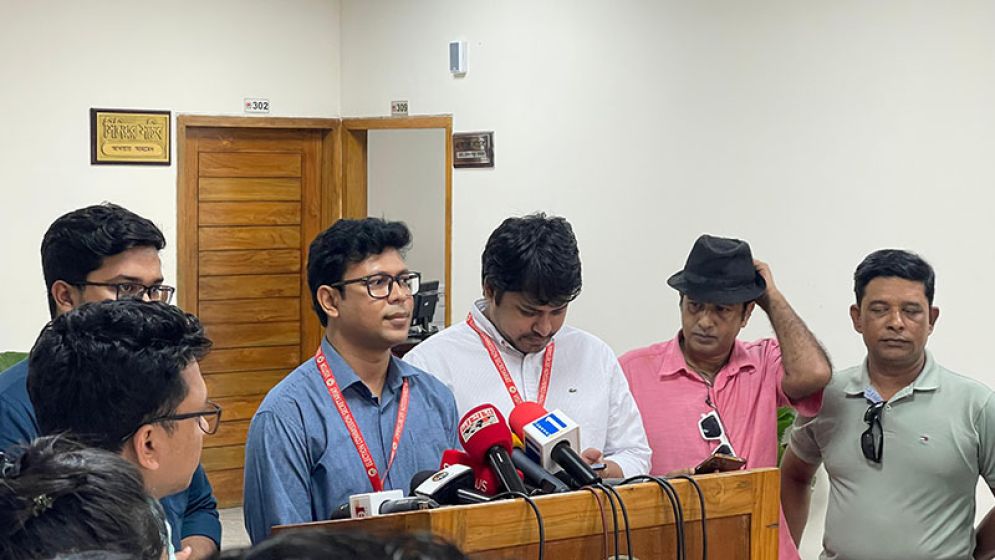 দলের নিবন্ধন ও প্রবাসী ভোট নিয়ে ইসিতে এনসিপি