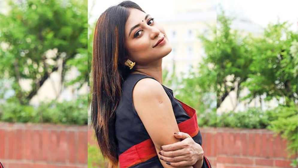 নতুন কুঁড়িতে মুগ্ধ মোহনা