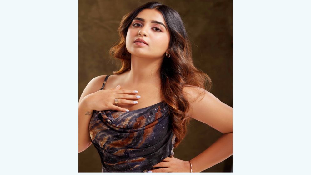 সিনেমার প্রচারে আপত্তিকর প্রশ্নে গৌরী কিষাণ